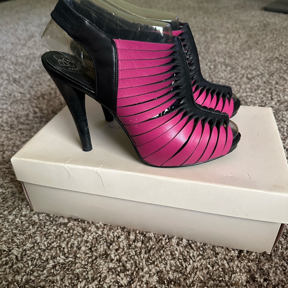 BCBGeneration Black and Candy Pink Twisted Leather Heels